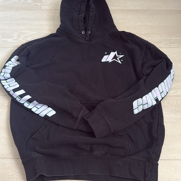 3/$10 Jeffree Star Black and Pink Star Sweatshirt - Picture 6 of 7